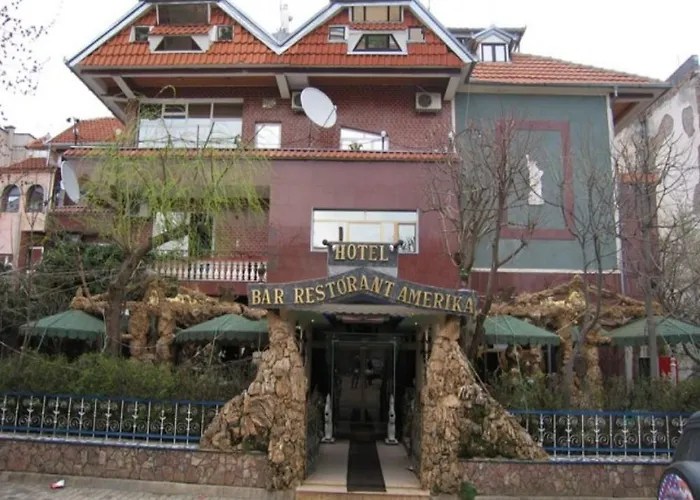 Отель Amerika 3*